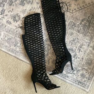 Vince Camuto Vince keliana Over-The-Knee Caged Sandals Size 8